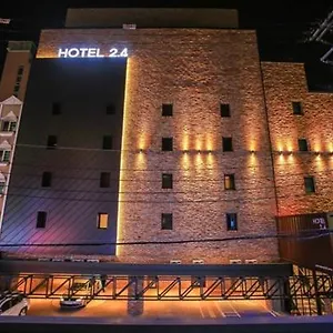 3* 모텔 2.4